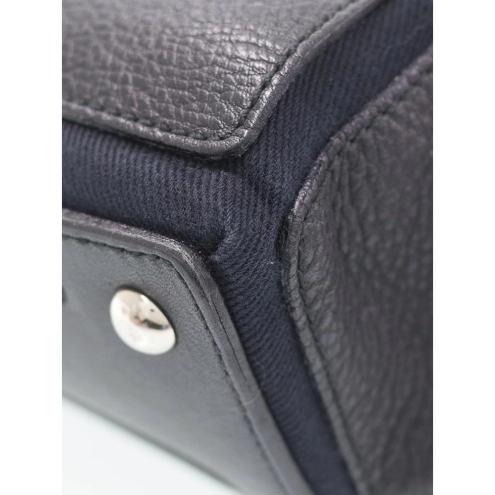 Saint Laurent Yves Muse Two Handbag - Picture 4 of 9